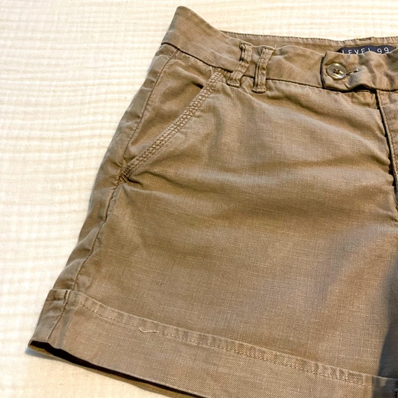 Level 99 Shorts - Anthropologie, Size 28 - Picture 2 of 6